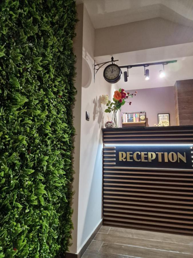 Kamelia Guest Rooms Kazanlak Exterior photo